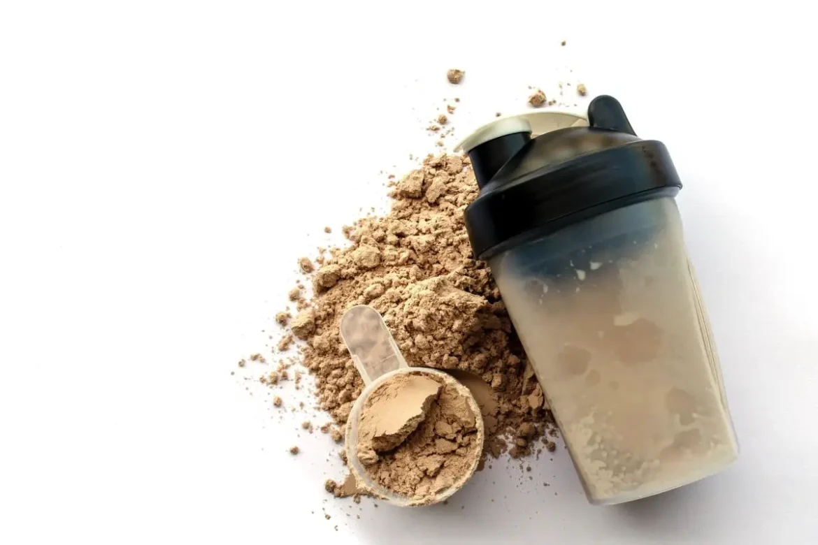 Kaj je beljakovina, čemu služi in kako jo pravilno uživati: mnenje zdravnika