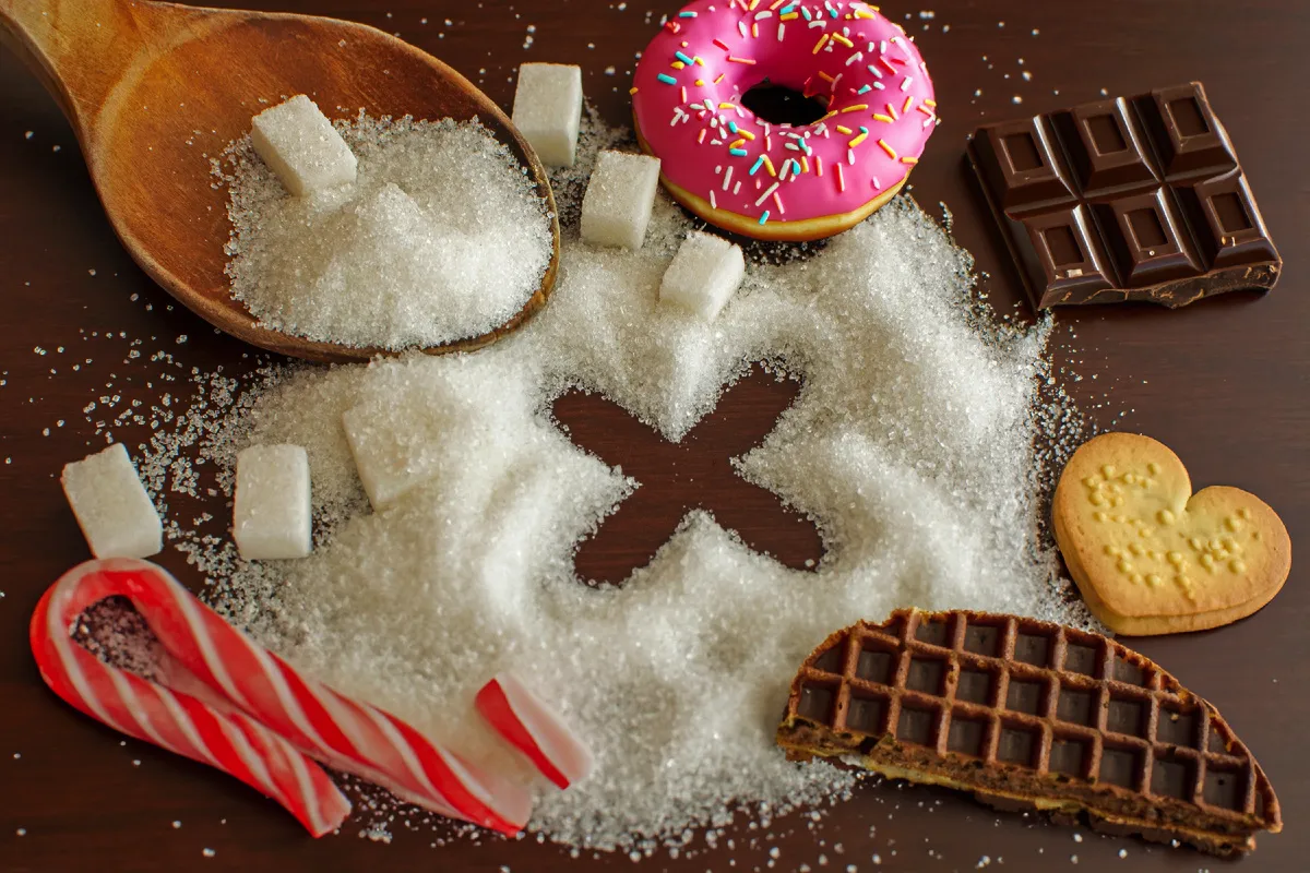 Temna plat sladkorne industrije: dezinformacije in kronične bolezni po znanstvenih dognanjih
