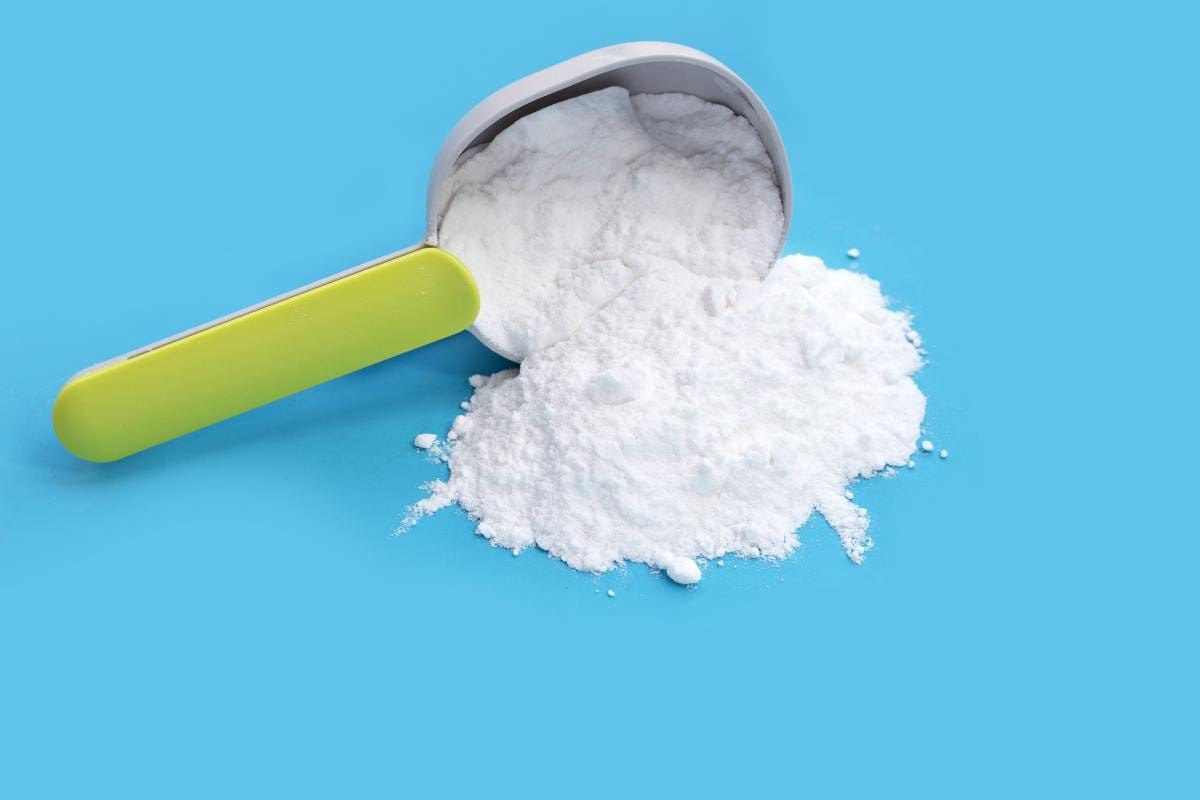 5 nasvetov, kako z mešanico sode bikarbone in zobne paste očistiti vse do sijaja!