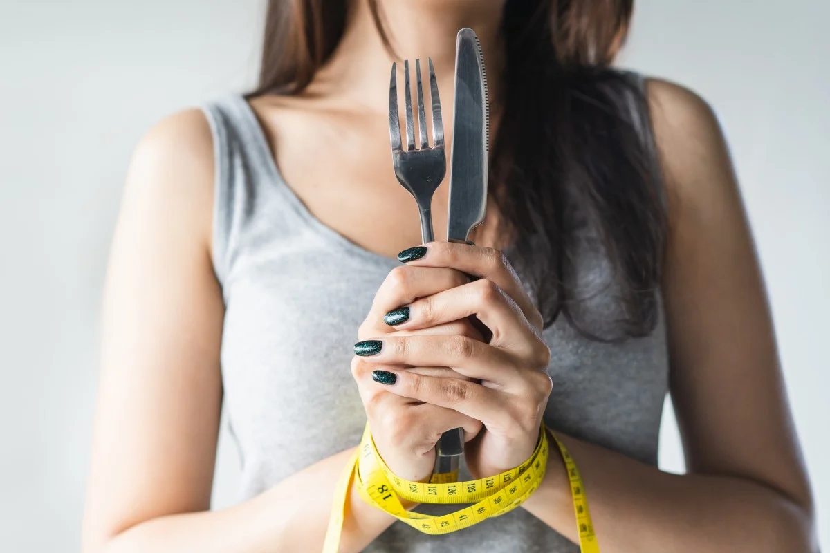 Kako stroge omejitve v prehrani škodujejo naši koži