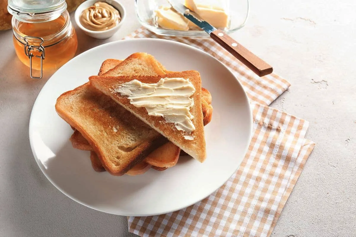 Brez jajc: pripravite ta zajtrk, poln beljakovin, v samo 5 minutah