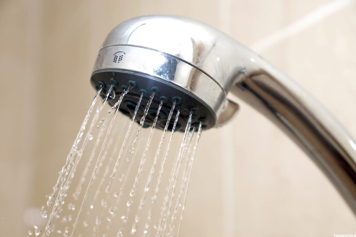 Kako očistiti pršno glavo: 6 preprostih načinov