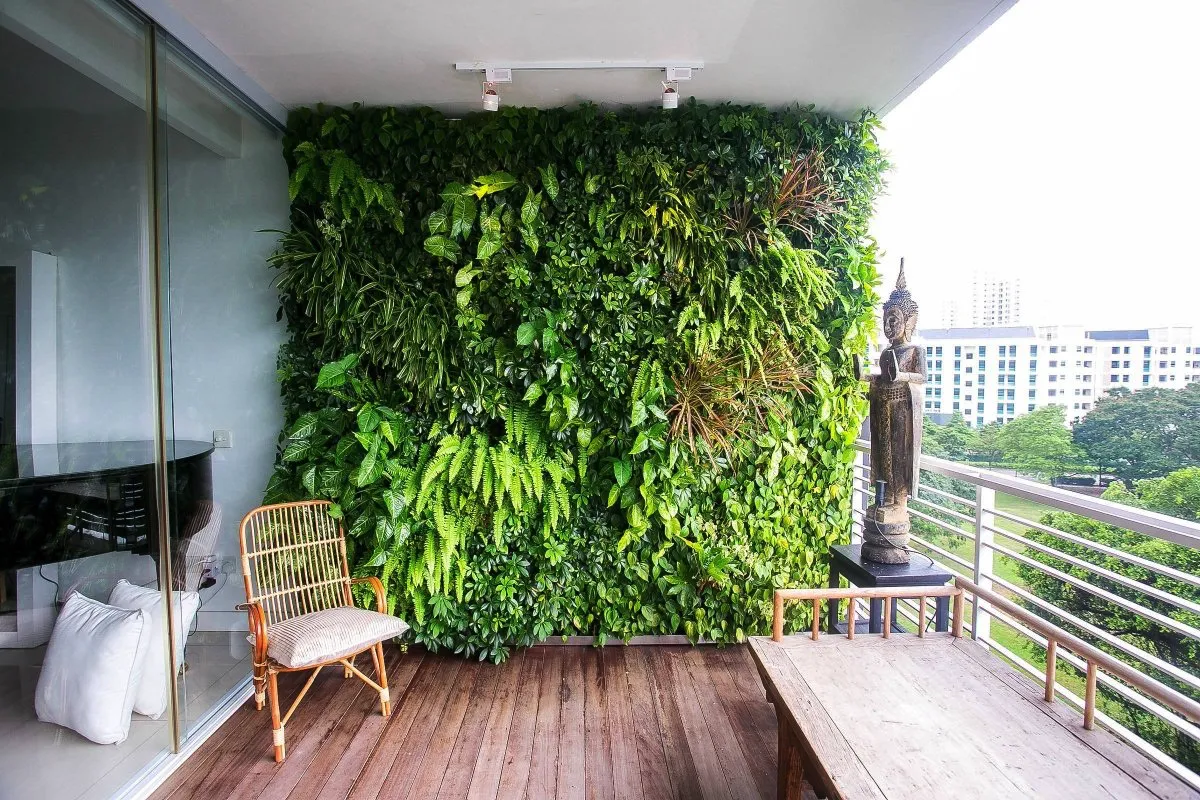 Ne na balkonu ne v vrtu: to je nov način postavitve rastlin v hiši, ki prinaša eleganco in prefinjenost