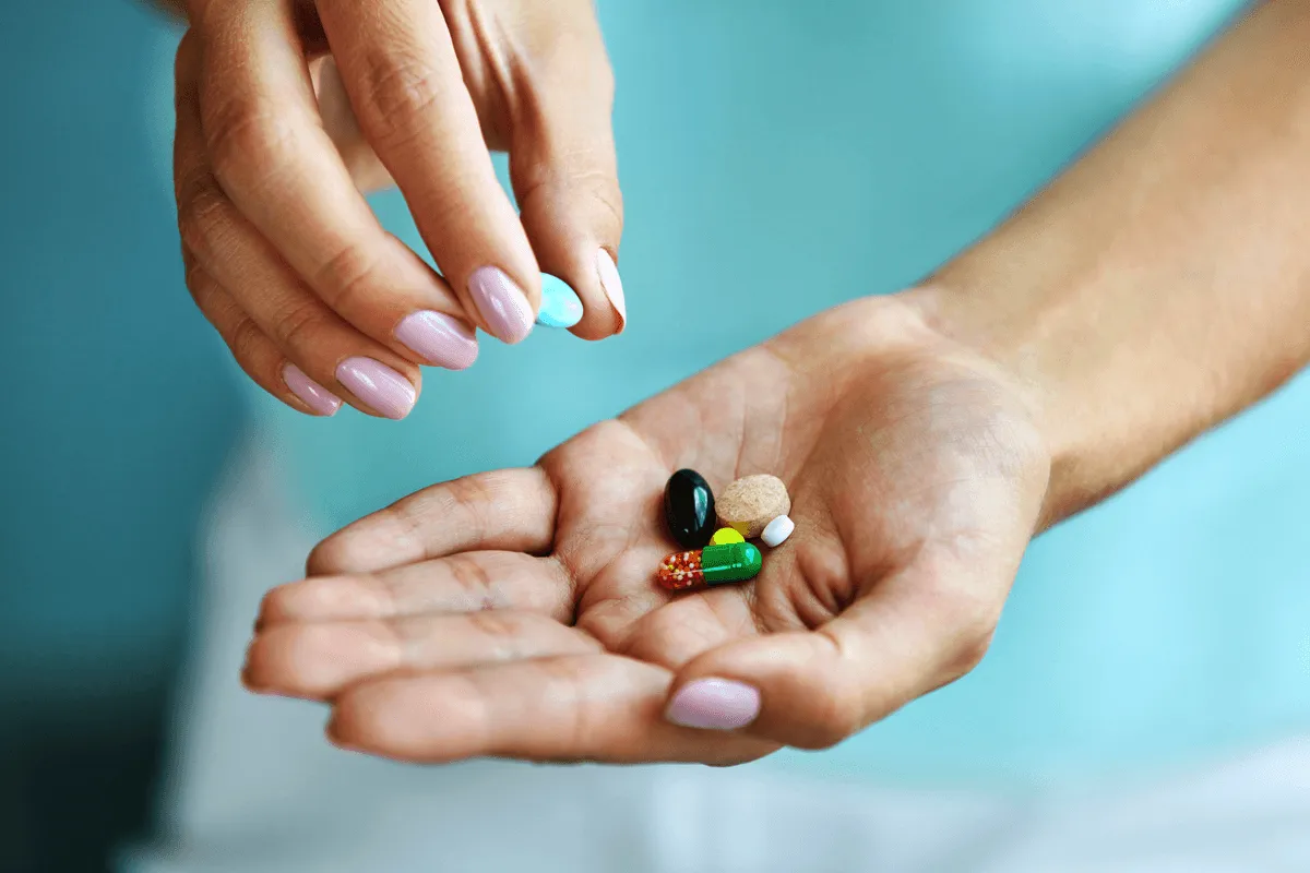 Kako ‘tableta za vadbo’ zavede telo, da kuri maščobe: opozorilo strokovnjakov za Slovenijo