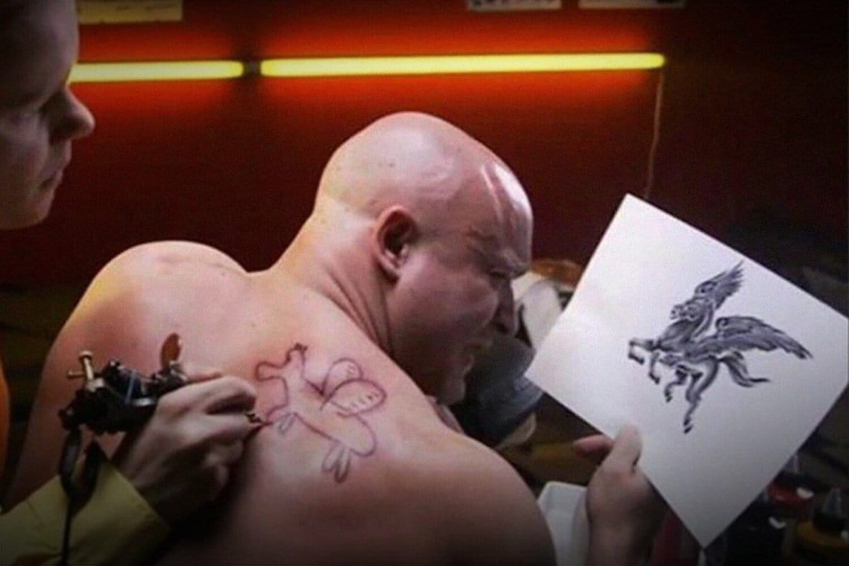 Zakaj si tetovirate nekaj, česar ne razumete?