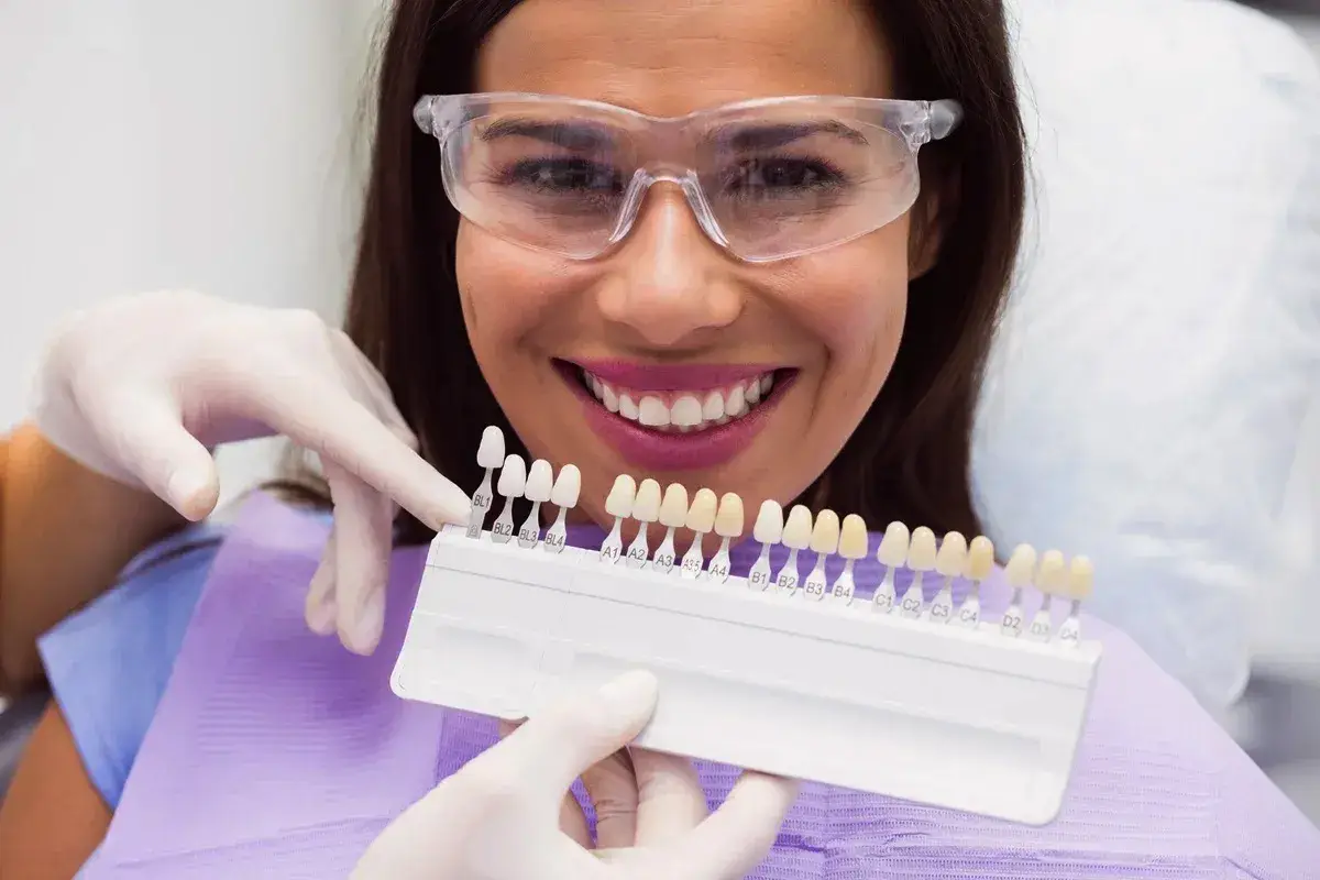 Od česa je odvisna barva zob in kako jih varno pobeliti