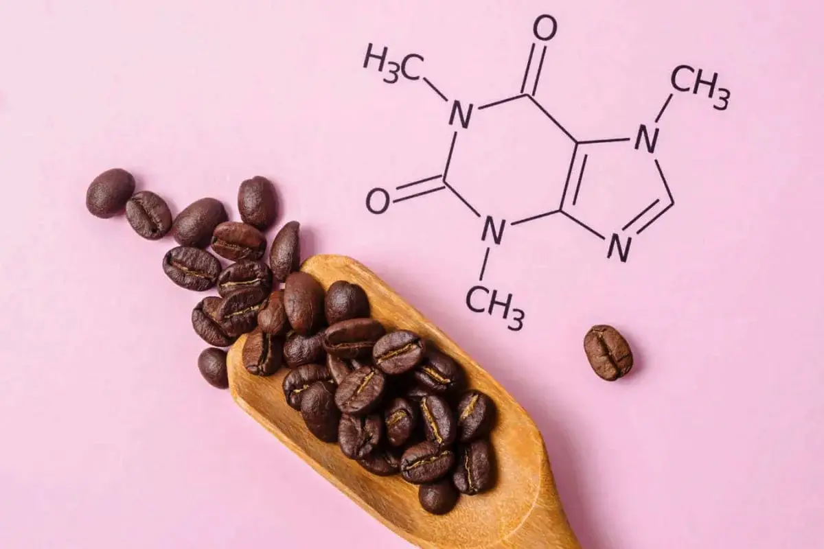 Hitreje kot blisk: za daljše lase izberi šampon s to sestavino