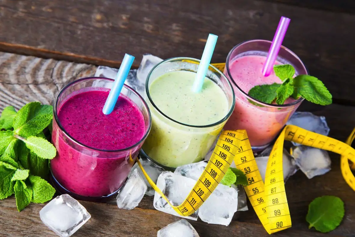 Pravilo »manj jej, več se gibaj« ne deluje: 5 prehranskih nasvetov, ki so zastareli