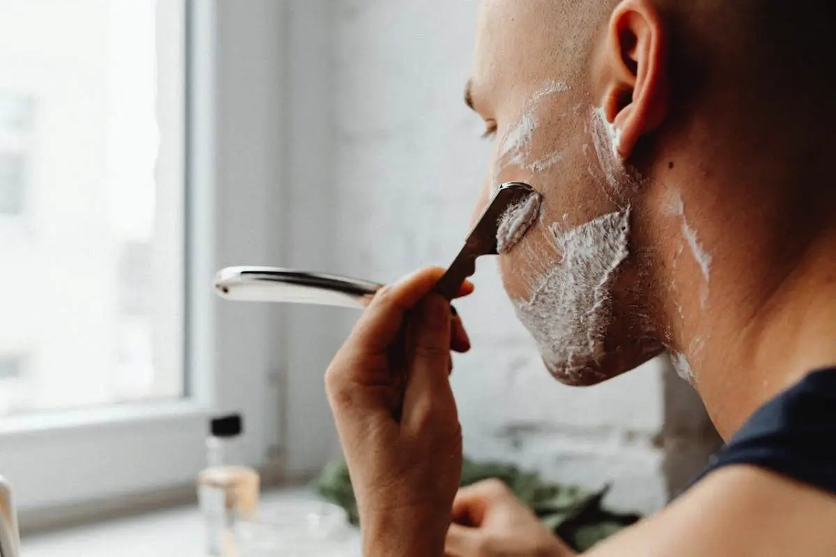 Kako preprečiti razdraženost kože po britju