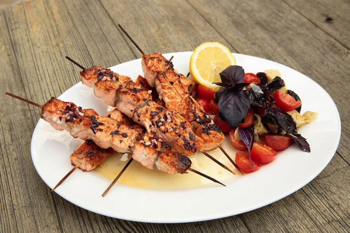 Ribe na žaru v limonino-gorčični marinadi