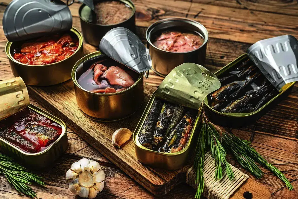 Zakaj izbrati sardine in skuše namesto tune in lososa: dietetiki razlagajo njihove koristi