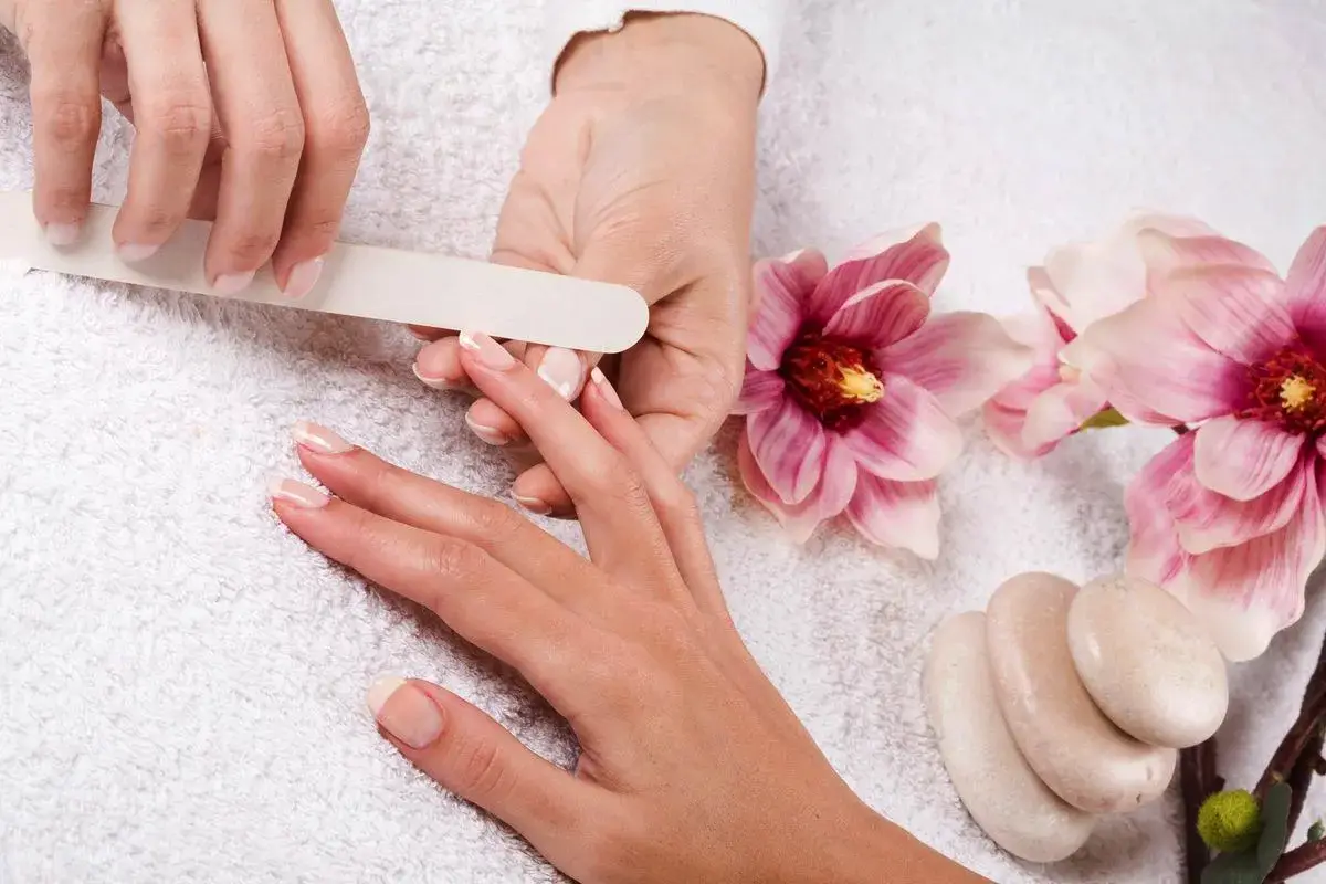 7 ključnih nasvetov za nego nohtov: mnenje dermatologinje