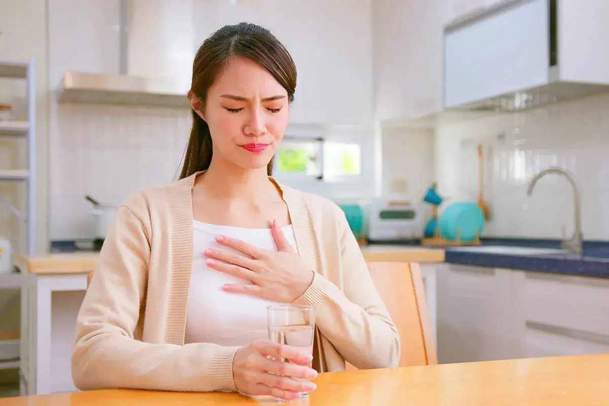 Zakaj nastane zgaga in kako jo preprečiti