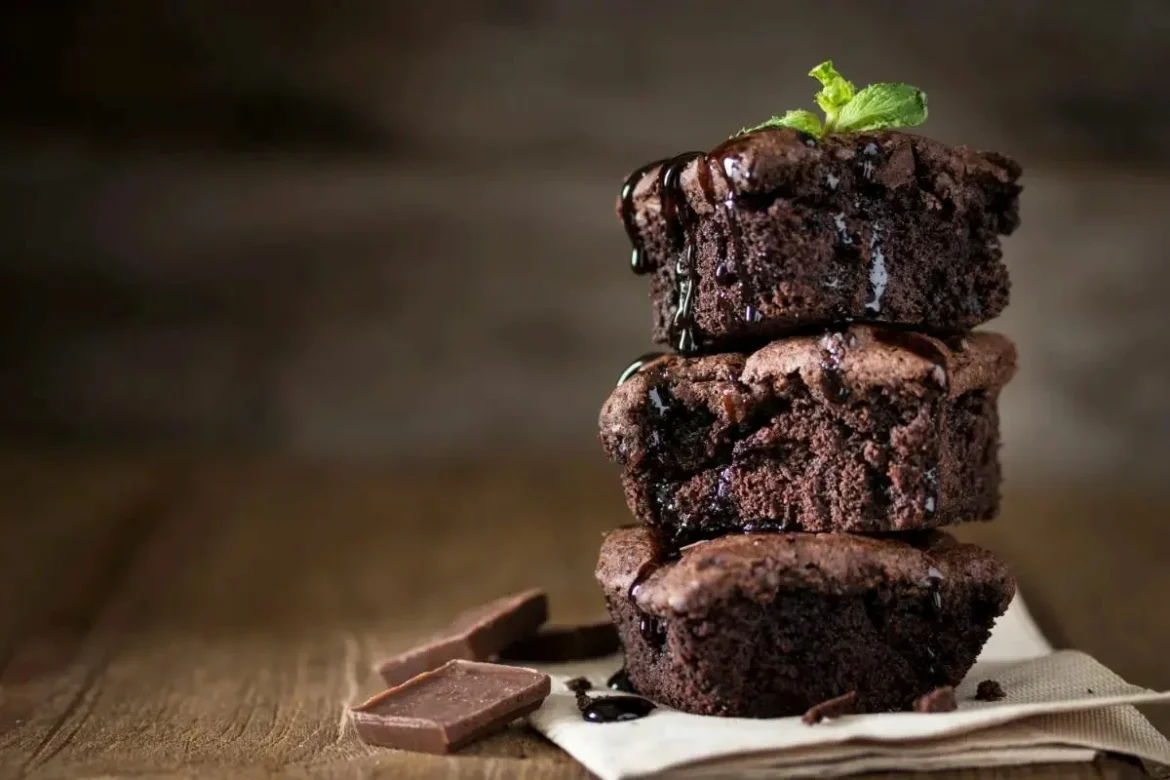 brownies brez glutena1 Brez glutena: Kako pripraviti brownies v manj kot 30 minutah s samo 7 sestavinami