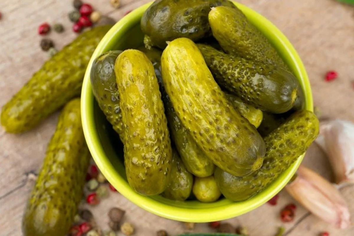 6 preprostih dodatkov za bolj zdravo črevesje: Okus, ki krepi prebavo