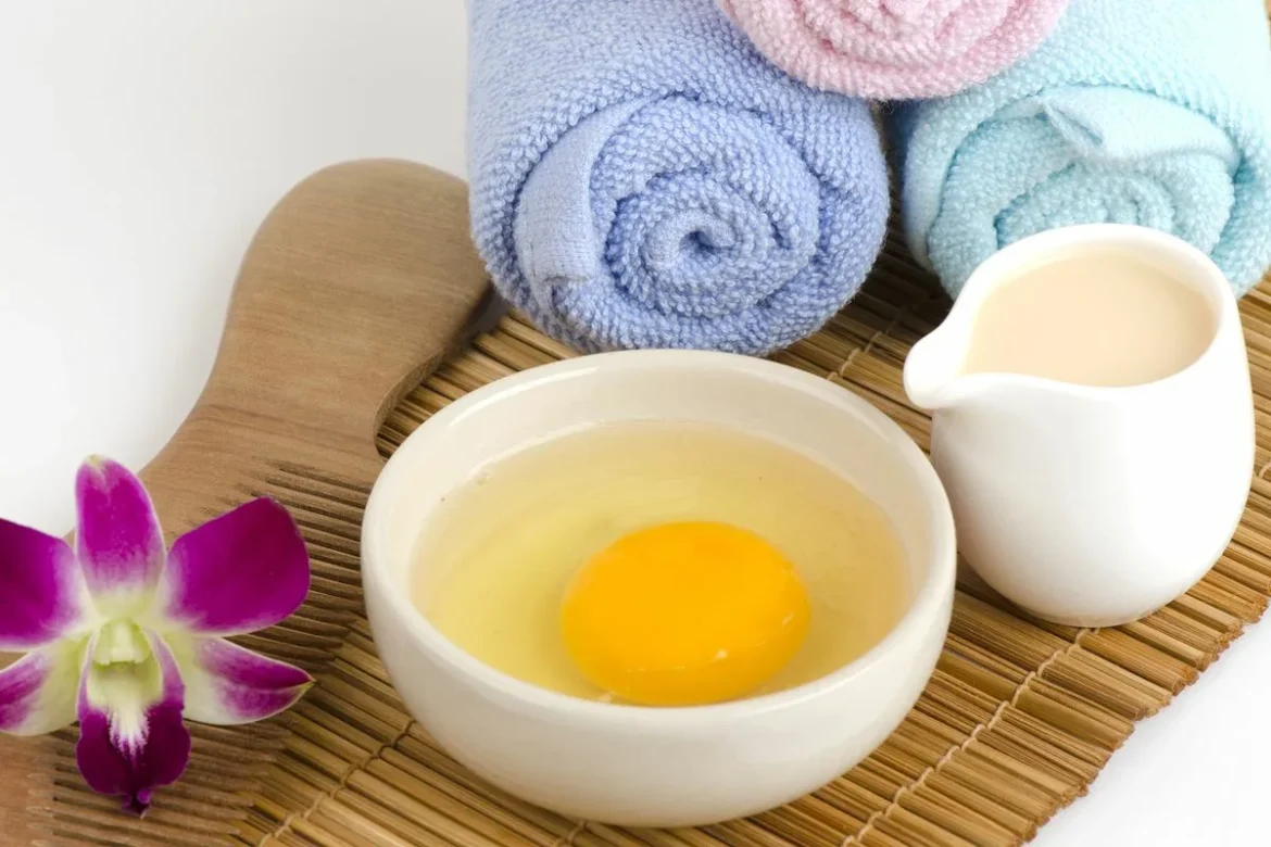 Jajčne maske za lase1 Jajčne maske za lase: naravni eliksir za sijaj, moč in bujno rast