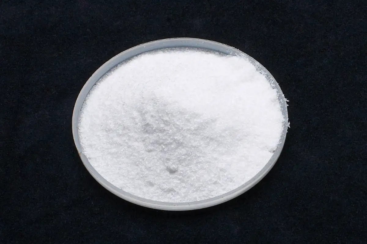 Kako očistiti rezervoar stranišča v nekaj minutah: 5 načinov za prihranek časa in denarja