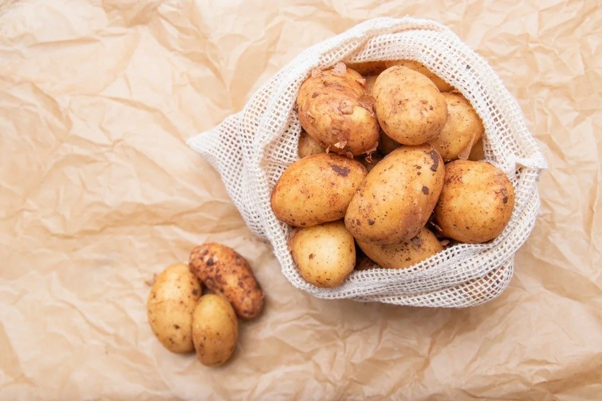 Kako shranjevati krompir za daljši rok uporabnosti: Nasveti strokovnjakov za svežino do 3 tedne