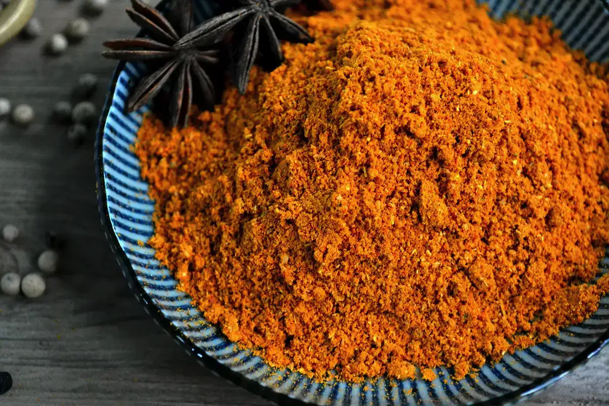 Korenje z jogurtom in curryjem: Kremast in eksotičen jesenski recept