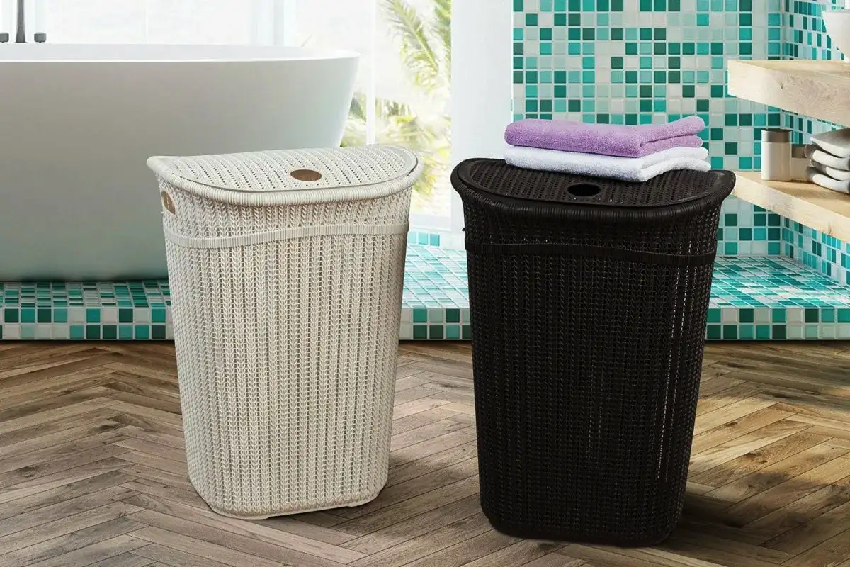 Svežina in red v pralnici: Zakaj imajo košare za perilo luknje tudi na pokrovu