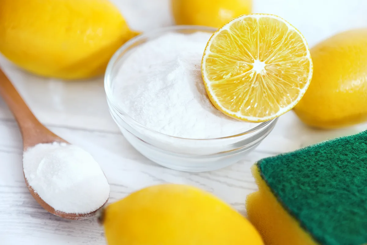 Brez belila in dišav: 5 domačih trikov, da v kuhinji nikoli ne bo slabega vonja