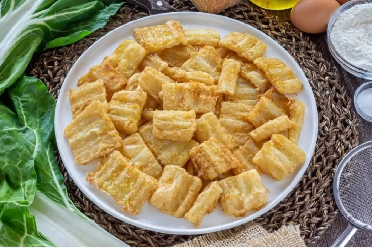 Bastončki iz stebel blitvic: najbolj hrustljav prigrizek, ki ga naredite iz tistega, kar bi vrgli stran