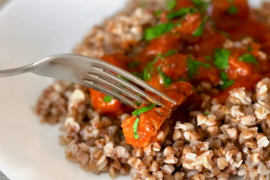 Golaž iz govedine s omako kot v sovjetski menzi