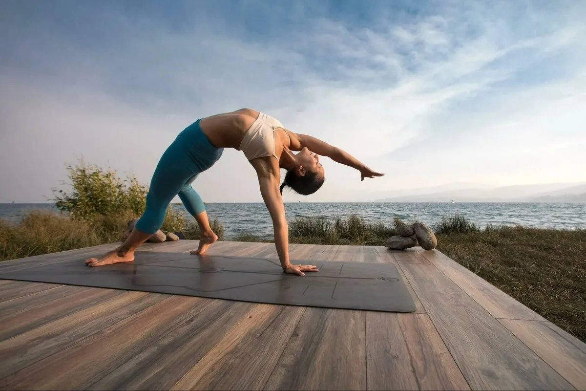 Kako izboljšati spanec doma: Celostni vodnik za mirne noči