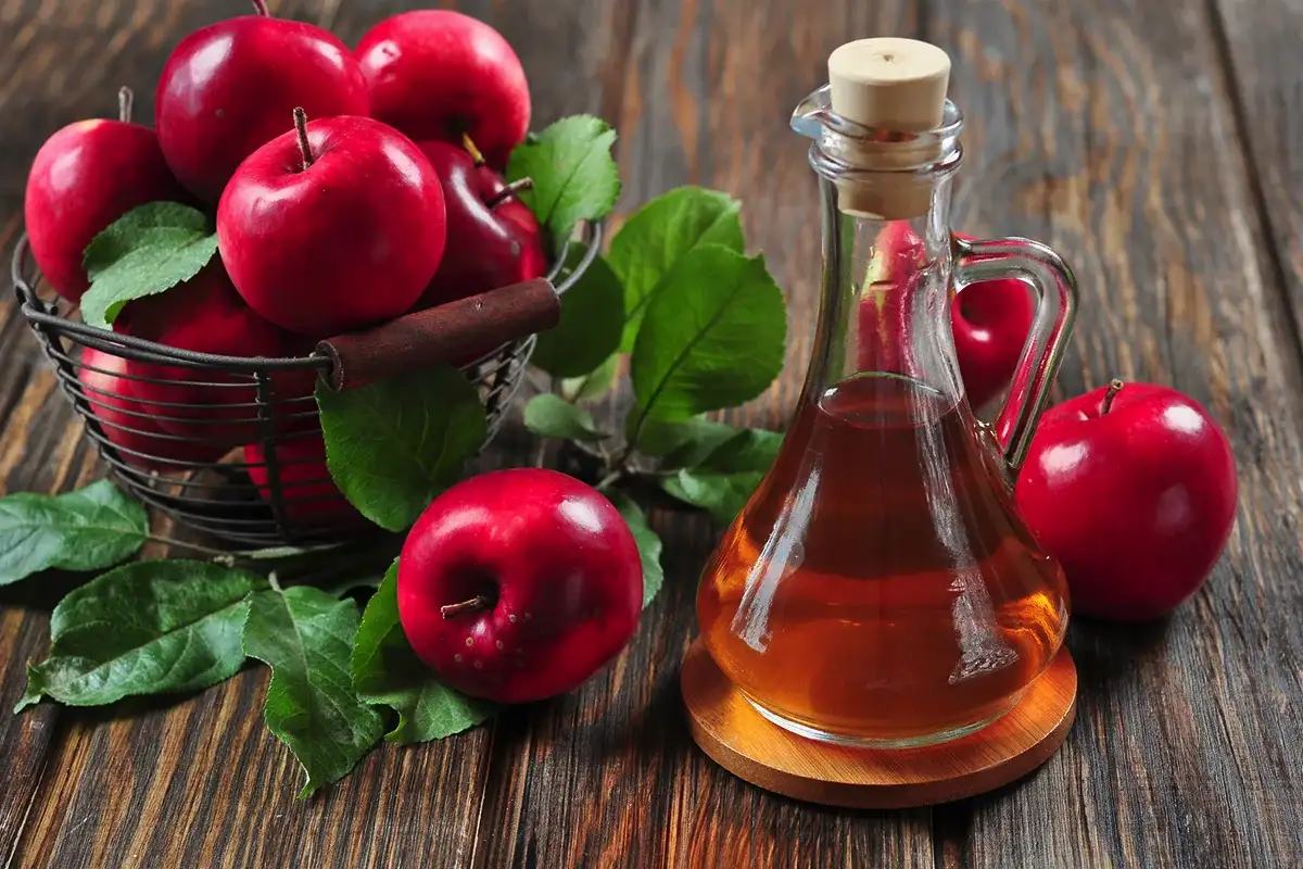 Jabolčni kis proti ušem in gnidam: naravni triki, ki res delujejo