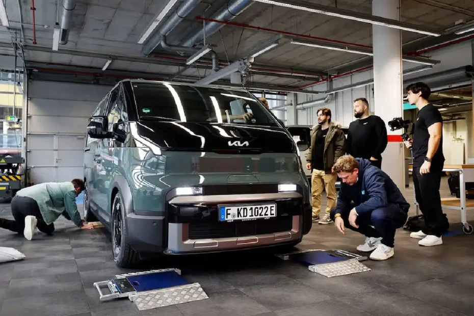 Kia doseže nov Guinnessov rekord z avtonomijo: 693,38 km z maksimalno obremenitvijo