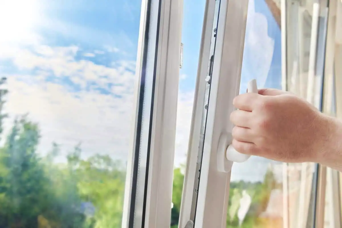 Moč oken: Kaj feng šui pravi o naravni svetlobi in čustveni energiji