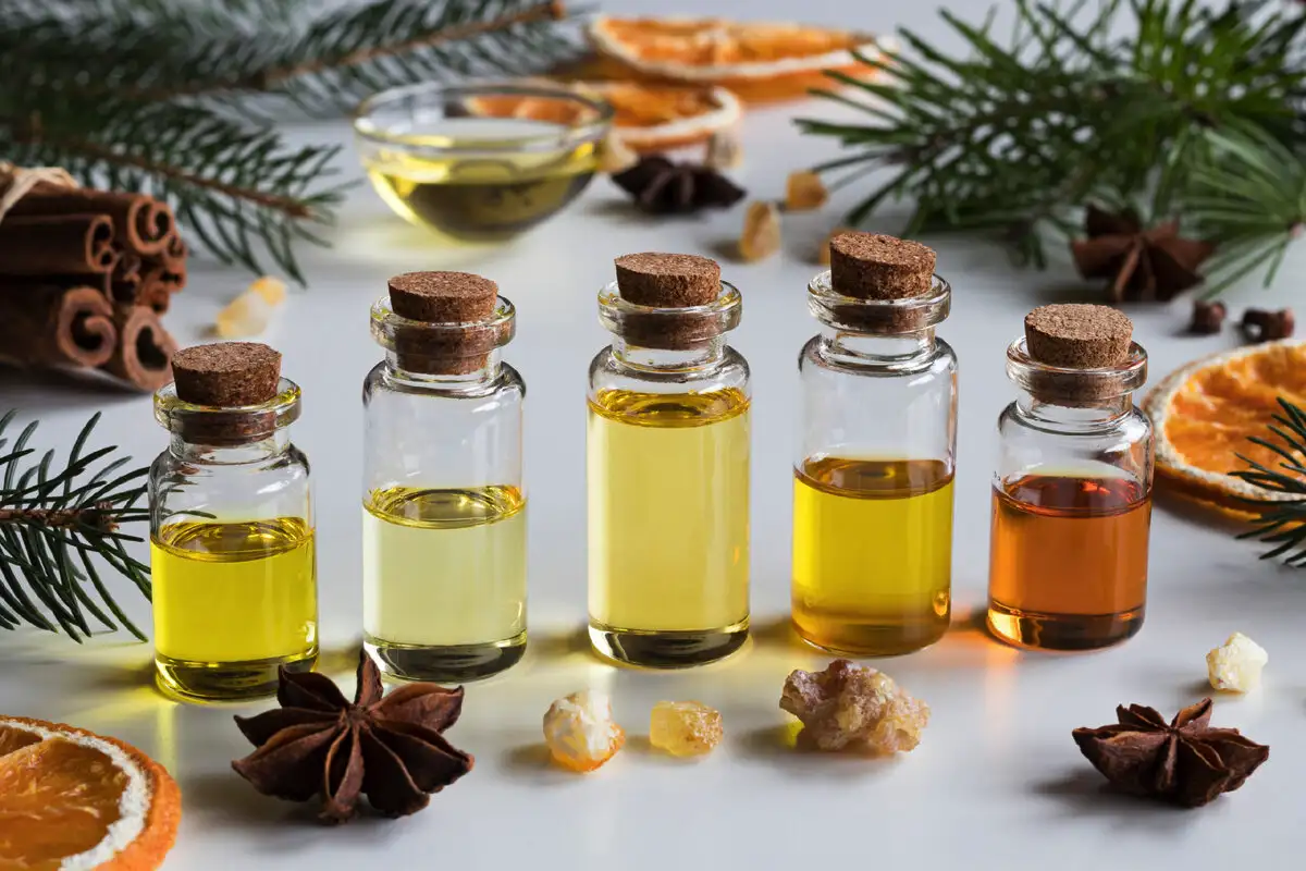 Osvežilec za kopalnico, ki ga zmešate iz dveh skodelic in treh kapljic