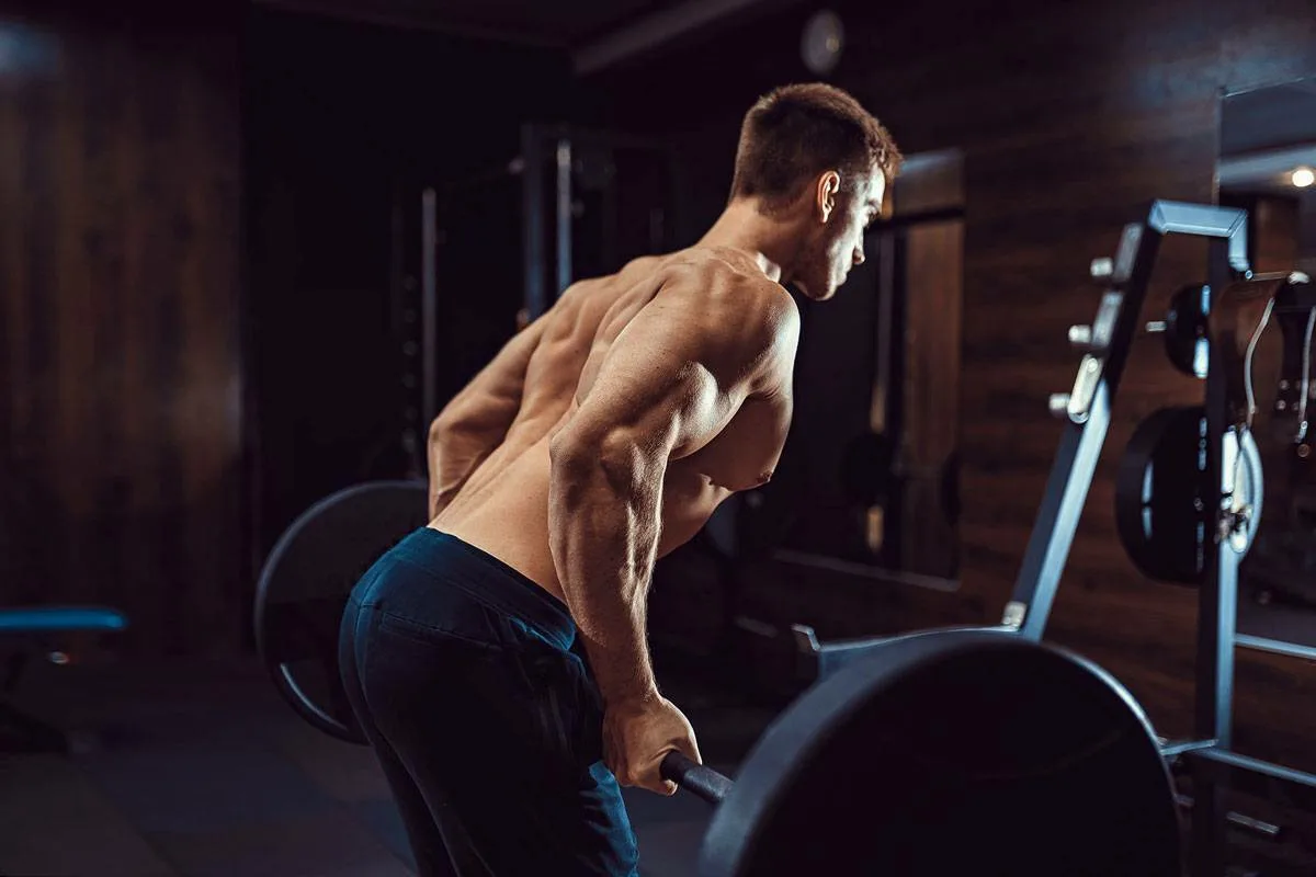 Brez opreme: 5 vaj za trening doma in gradnjo mišične mase