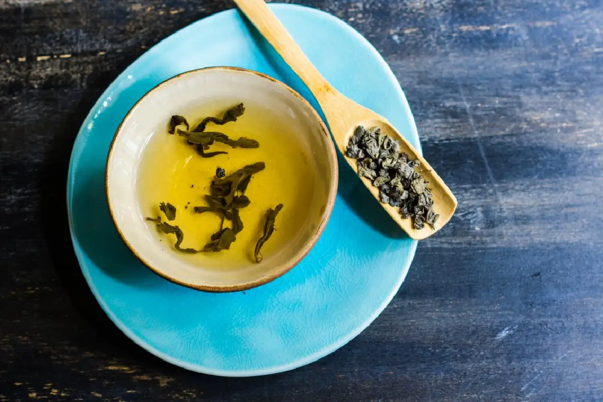 Kako odpraviti grenkobo v zelenem čaju: Skrivnosti popolnega kuhanja