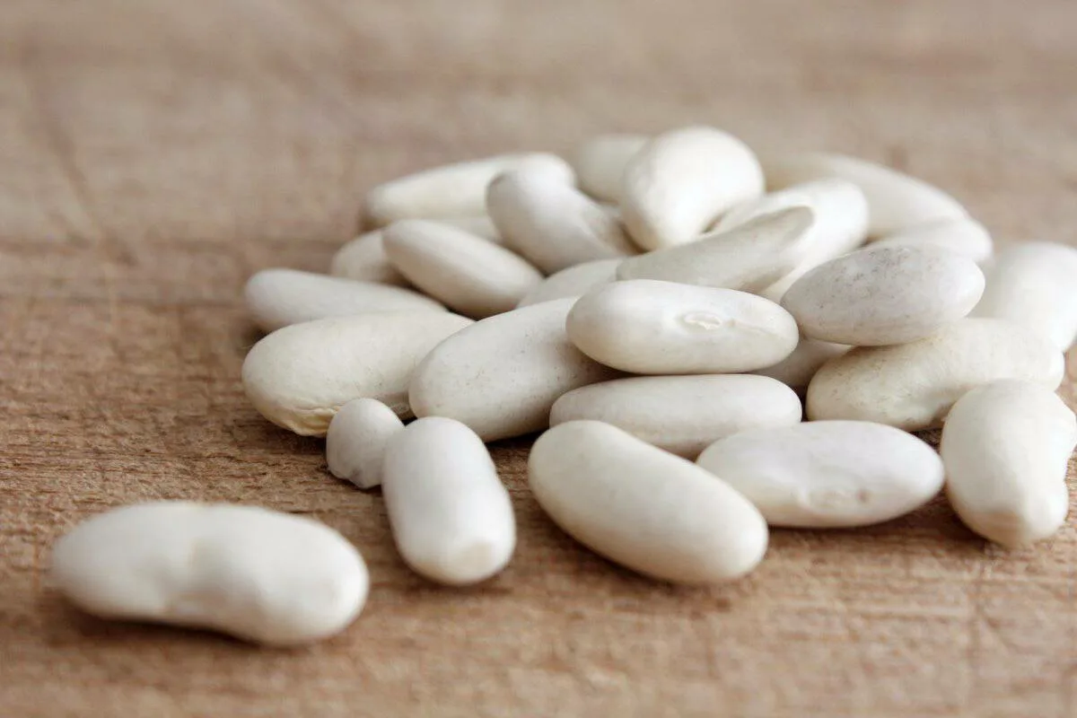 Sedem živil, ki imajo več kalija kot banana – in kako z njimi resnično zavarovati srce