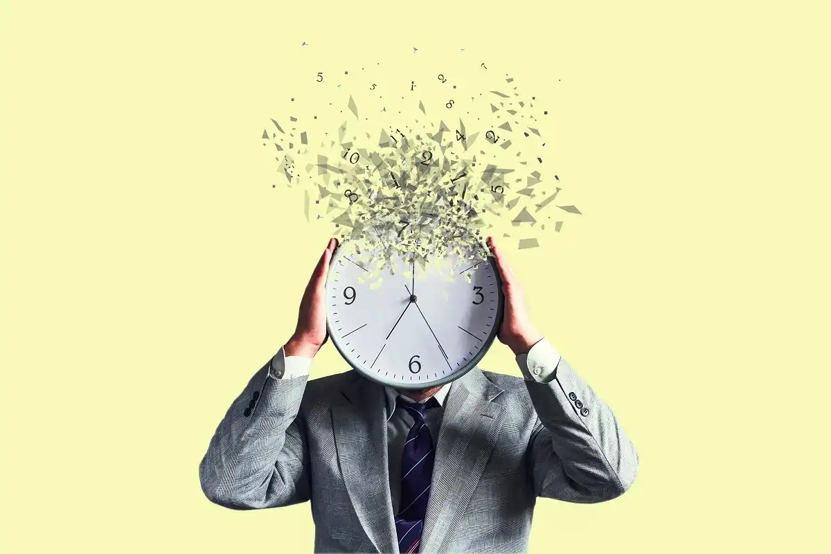 December je spet prišel nenadoma: zakaj se zdi, da čas leti hitreje – in kako ga upočasniti