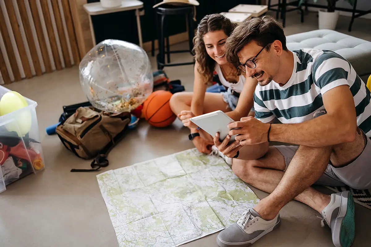 Kaj ne smete storiti pred potovanjem, da se izognete nesreči, zamudam in neprijetnim presenečenjem – starodavna ljudska verovanja in praktični nasveti