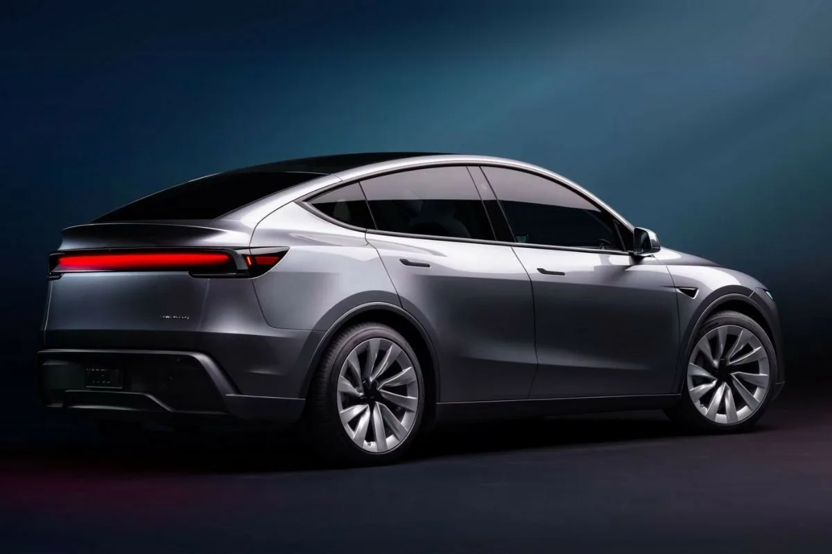 Rabljene Tesle Sredi Kritike: 'Tiktakajoča bomba' za vaš žep?