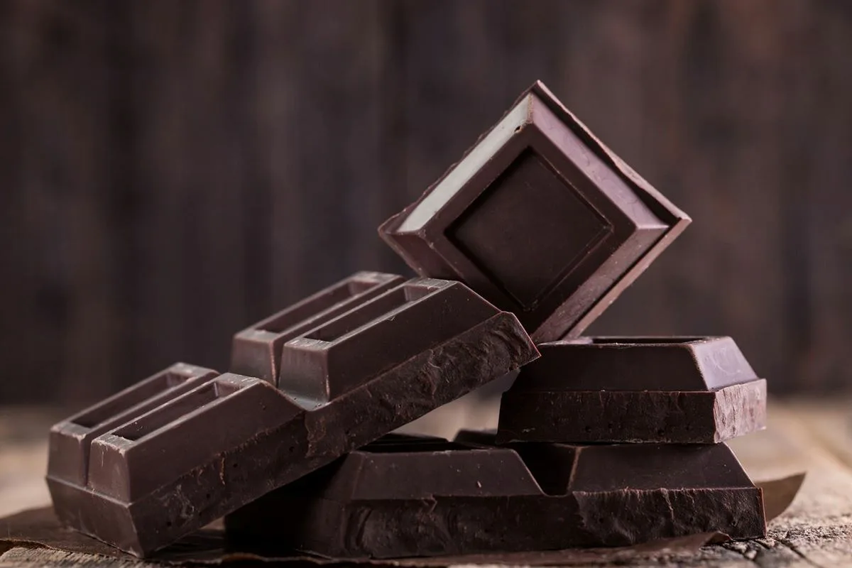 Ne samo zeleni čaj: 7 vsakdanjih živil, ki imajo toliko antioksidantov, da ti podaljšajo mladost