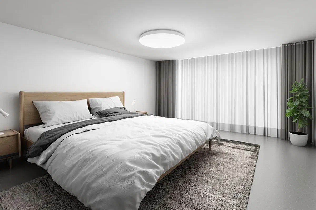 Xiaomi Mijia Diffuse Reflection Ceiling Light: luč, ki osvetli sobo kot ulična svetilka in pozabi na sence